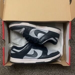 NIKE DUNK LOW - GEORGETOWN